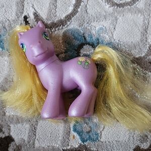My Little Pony Purple Pony with Yellow Mane